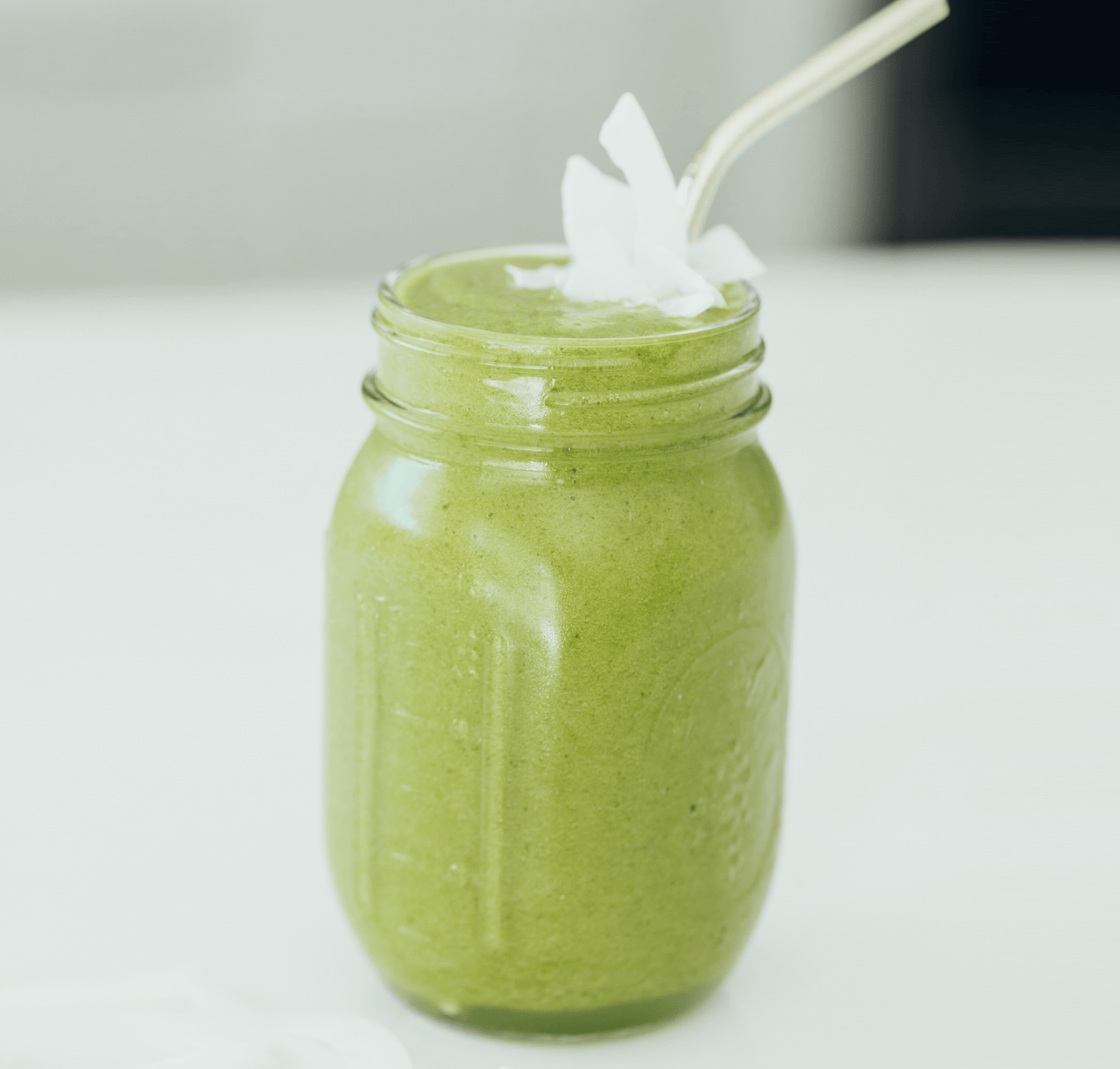 Green protein smoothie with coconut